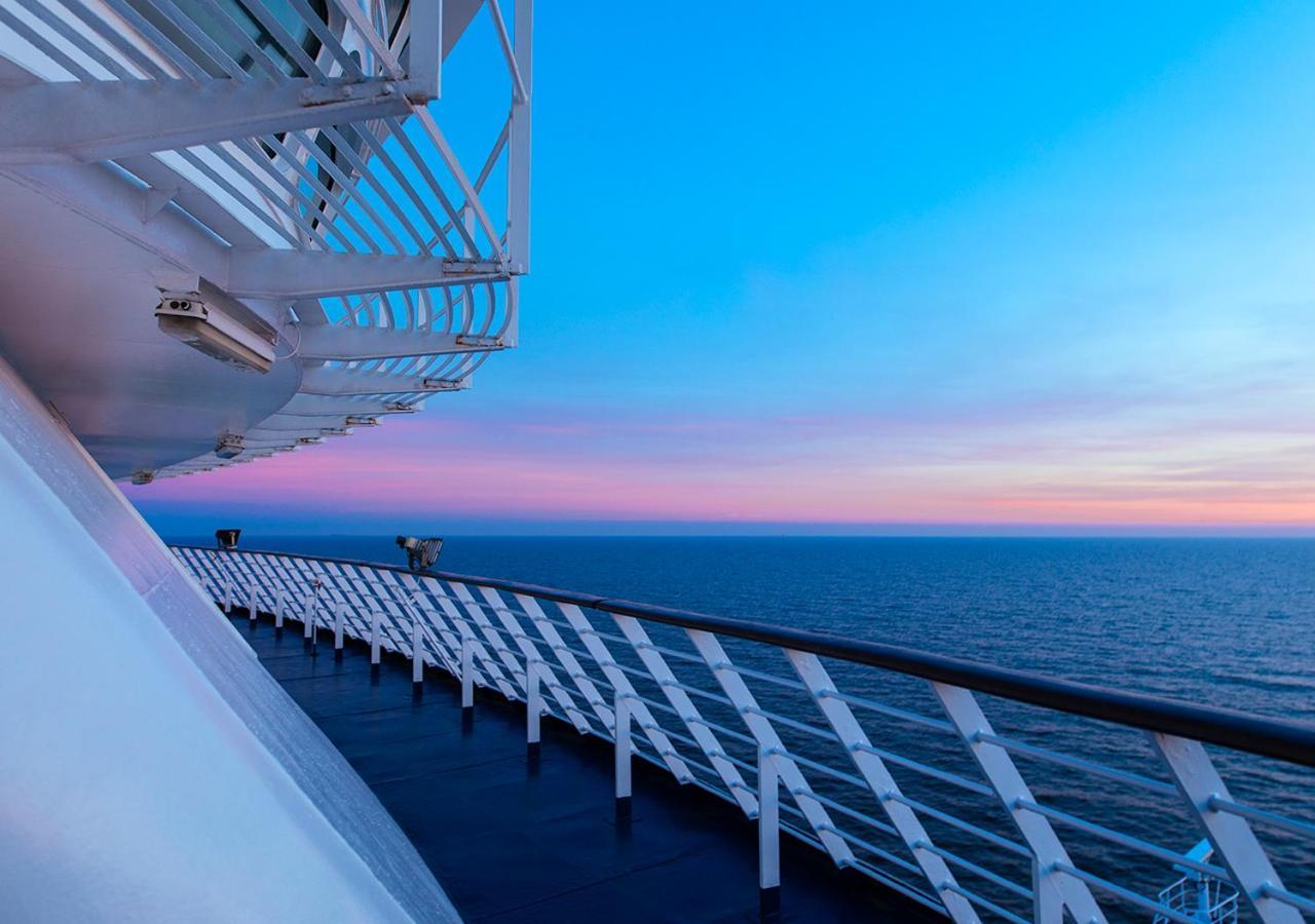 Viking Line Ferry Gabriella - One-Way Journey From Helsinki To Stockholm 호텔 외부 사진