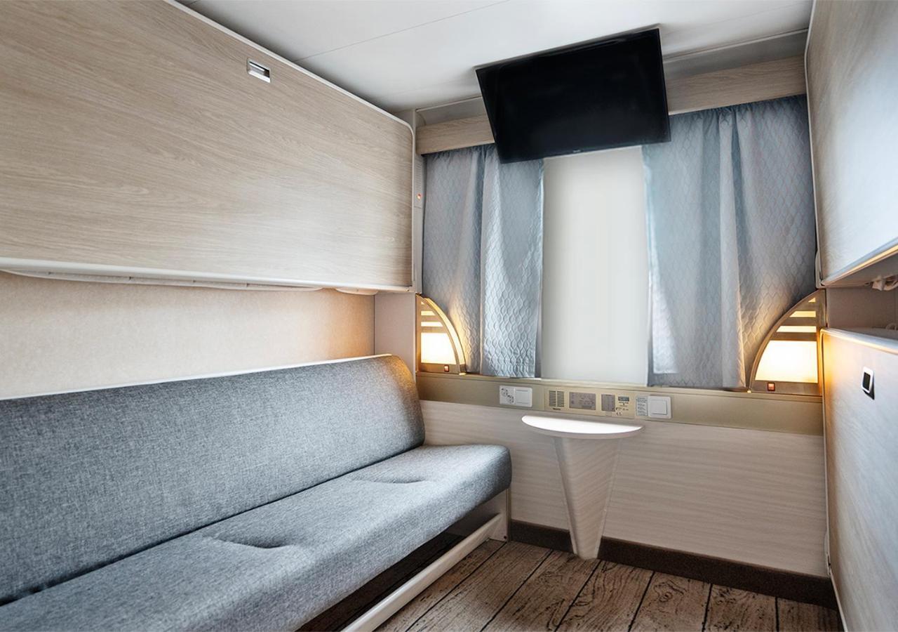 Viking Line Ferry Gabriella - One-Way Journey From Helsinki To Stockholm 호텔 외부 사진